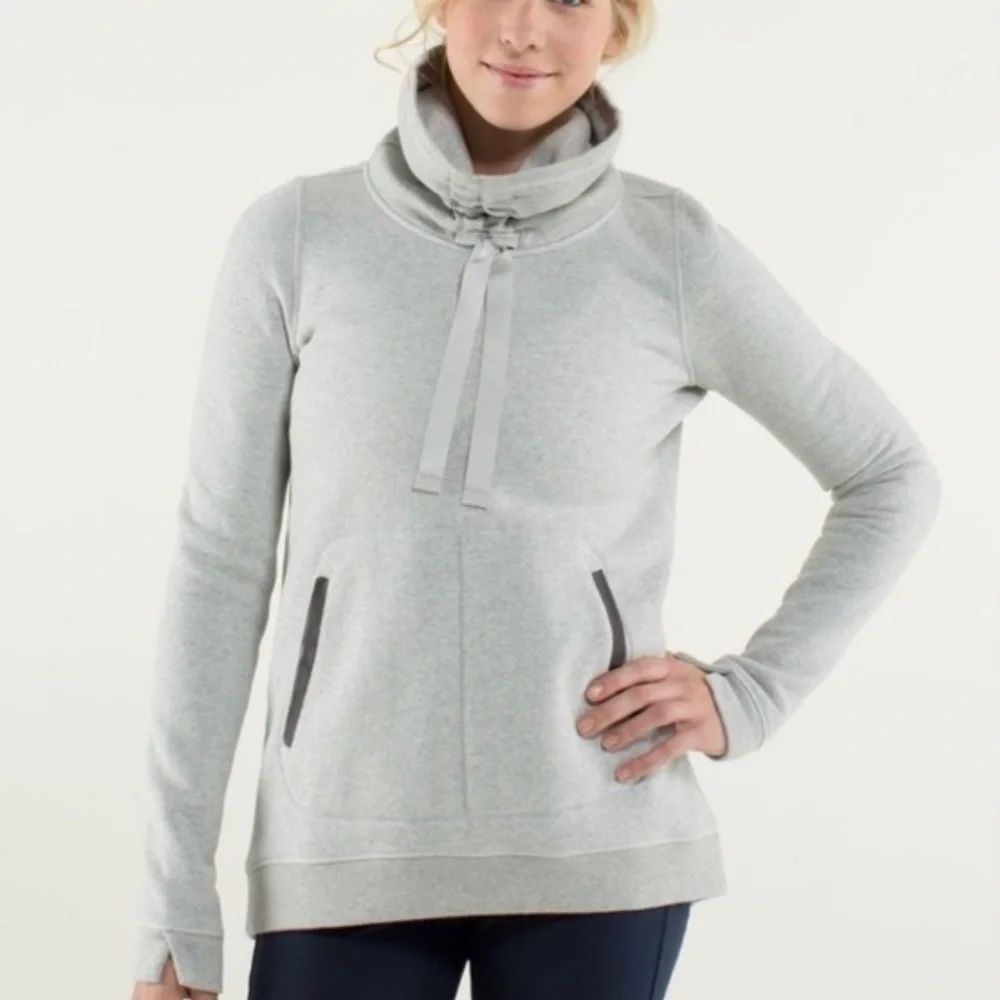 Lululemon Avenue Pullover Sweatshirt Heathered Light Grey / Soot Light